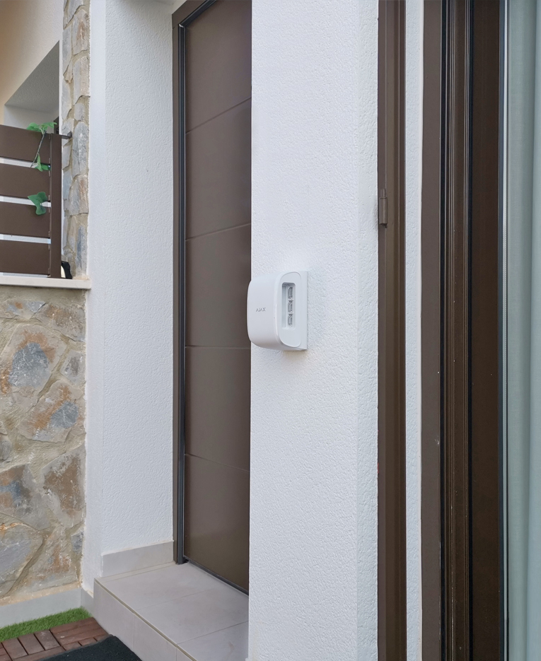 AJAX DualCurtain Outdoor